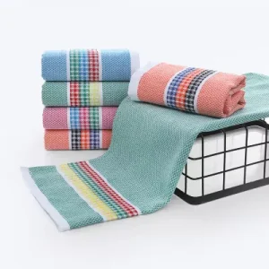China Manufacturers Ready Goods Kitchen Towel 80% Cotton 20% Polyester Antimicrobial Eco Friendly Novelty Pattern