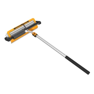 Compact Electric Solar Panel Cleaning Kit Portable Telescopic Solar Cleaning Pole Rolling Brush Lithium Iron Phosphate Battery