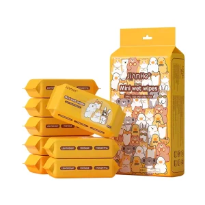 Factory Price Travel Size Surface Cleansing Wipes 8 Pcs Mini Disposable Wipes for All Purpose Cleaning Portable Wet Towels