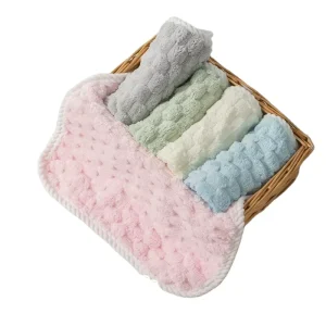 Hanging Coral Fleece Hand Towel Absorbent Lint Free Small Square Cloth for Home Kitchen Use Quick Drying Cartoon Design