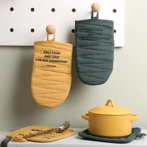Kitchen Heat Resistant Quilted Printed Gloves Cotton Oversized Soft Oven Mitt