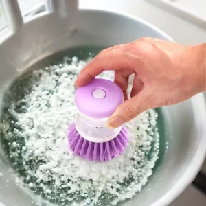 Kitchen Utensils Non Stick Plastic Manual Liquid Dispensing Brush Pots and Pans Household Detergent Cleaning Brushes