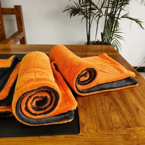 Microfiber Cleaning Cloths OEKO 100 Certification Twist Loop Texture Super Absorbent Ideal for Car Wash and Auto Detailing