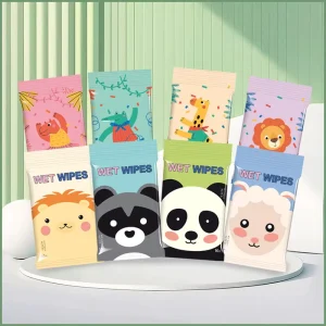 ODM 10PCS Mini Pcak Organic Baby Cleansing Wipes Pure Water Sensitive Baby Skin Care Custom Logo