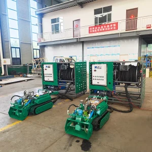 Remote Control Dredging Robot for Pipeline Desilting Maintenance