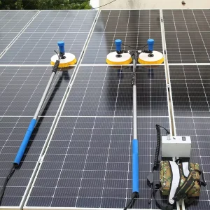 Solar Panel Cleaning Robot Double headed Brush Remote Control Dry & Water Cleaning 200W 20m min Lithium Battery